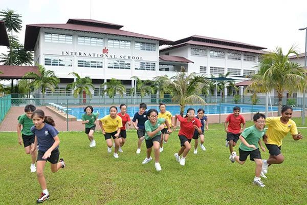 elc国际学校 校园图片 2