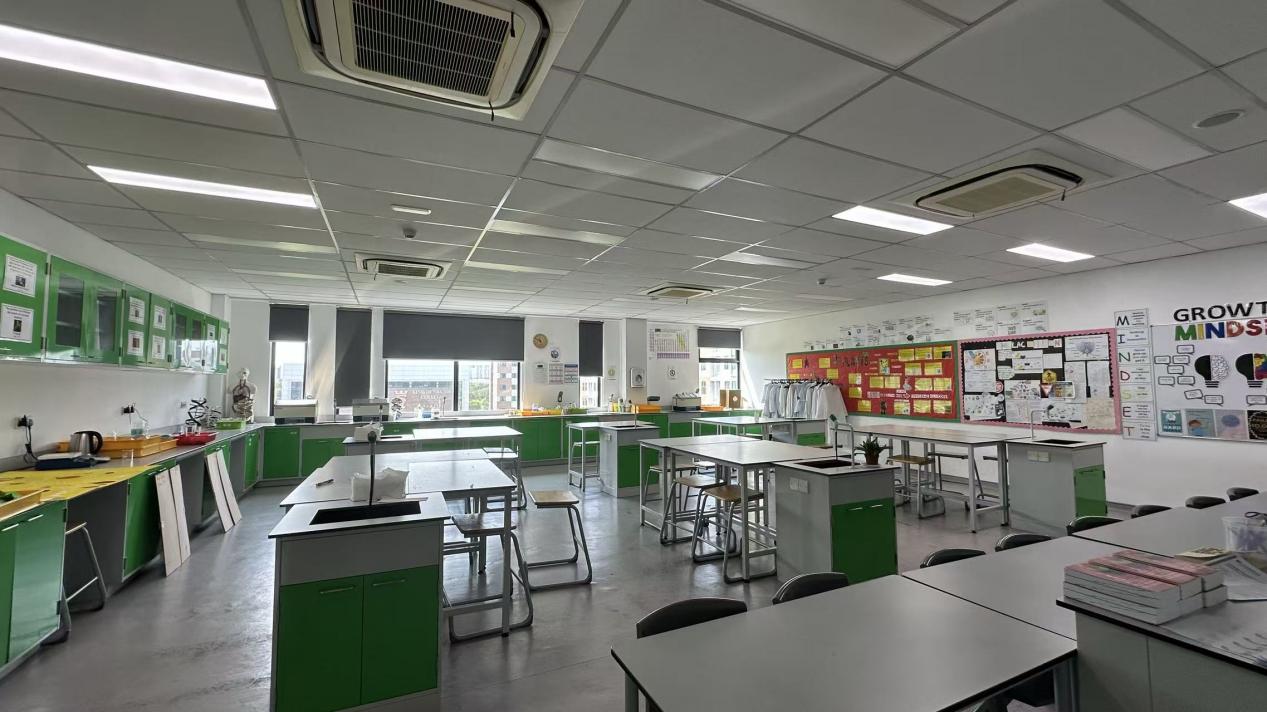 亨利八世国王学院