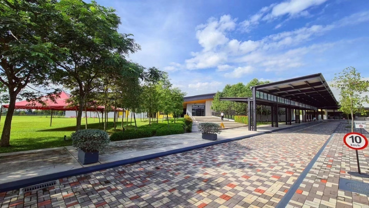 绿洲国际学校