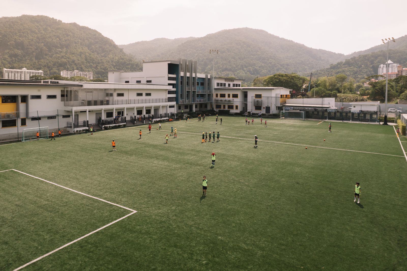 威尔斯王子岛国际学校